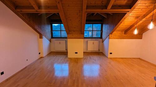 Foto - 2 Zimmer Dachgeschosswohnung am Baggersee