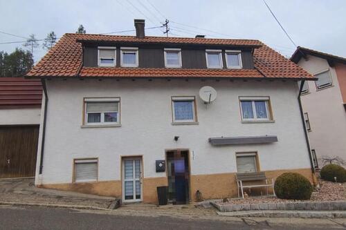 Foto - 6 Zimmer Einfamilienhaus mit Garage in Egesheim
