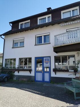 Foto - Haus mit Schreinerwerkstatt - 325.000,00&nbsp;EUR Kaufpreis, ca.&nbsp; 200,00&nbsp;m&sup2;