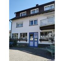 Haus mit Schreinerwerkstatt - 325.000,00&nbsp;EUR Kaufpreis, ca.&nbsp; 200,00&nbsp;m&sup2; in Kehl (PLZ: 77694)
