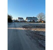 4 idyllische Baugrundstücke erschlossen und sofort zu bebauen!! - Hessisch Oldendorf