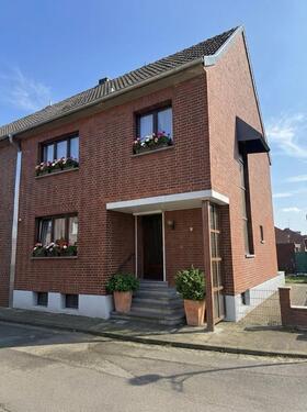 Foto - Doppelhaushälfte in Hückelhoven-Hilfahrt - provisionsfrei