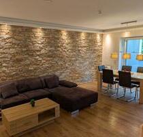 Möblierte 4-Zi. Wohnung, EBK, Balkon, Klima, Whirlpoolwanne - Mendig