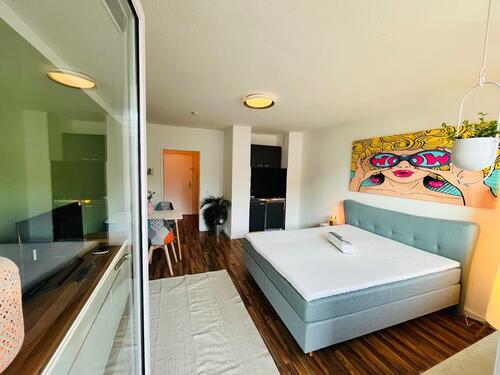 Foto - 1 Zimmer Wohnung möbliert mit Balkon Küche Erstbezug