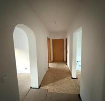 Helle 3,5-Zimmer-Erdgeschosswohnung mit eigenem Garten & Garage - Lünen Alstedde