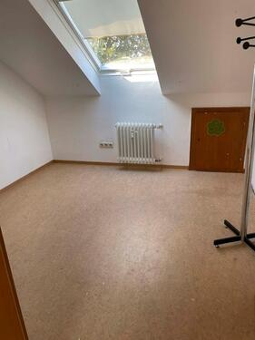 Foto - 4 Zimmer Dachgeschoßwohnung zur Miete in Fulda
