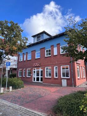 Foto - Zentralgelegene Büroräume mit 1 Parkplatz