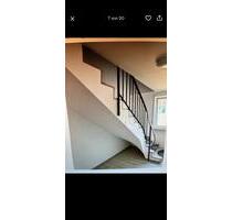 Fam.Haus,2separ. Eingänge,Garten, Stellplatz,1.Etage renovieret, - Wiesentheid