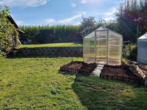 Foto - Kleingarten - 1.500,00&nbsp;EUR Kaltmiete, ca.&nbsp; 0,00&nbsp;m&sup2;