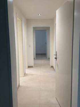 Foto - Kellerwohnung 4-Zimmer - 1.000,00&nbsp;EUR Kaltmiete, ca.&nbsp; 110,00&nbsp;m&sup2;