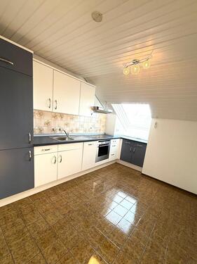 Foto - Dachgeschosswohnung in Leiningen zu vermieten.