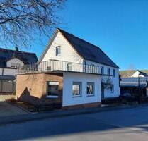 Haus für Großfamilie (3 Bäder + Gäste-WC + 8 Schlafzimmer)! - Sundern (Sauerland)