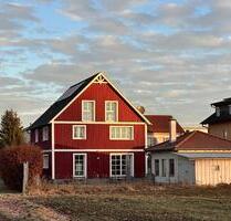 Großzügiges Einfamilienhaus - ruhige Lage mit Sauna & Gartenhaus - Weißenhorn