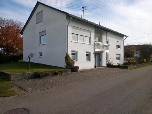 Foto - 3,5 Zimmerwohnung DG 75qm - 650,00 EUR Kaltmiete,