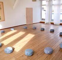 Studio Praxis für Gruppen, Yoga, Körperarbeit - Berlin Friedrichshain-Kreuzberg