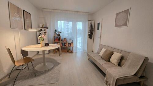 Foto - Top 1-Zimmer Wohnung mit Balkon in Frankfurt-Niederrad ab 01.06