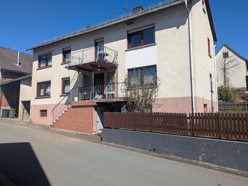 Foto - Älteres Haus mit Charme und Potenzial zu verkaufen