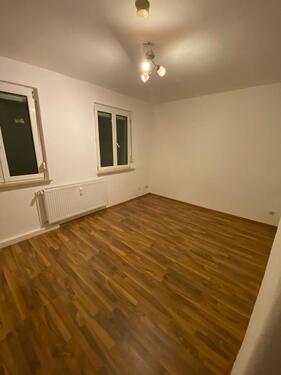 Foto - Helle 2-Zimmer Whg mit großer Küche, Tageslichtbad & Gartenanteil