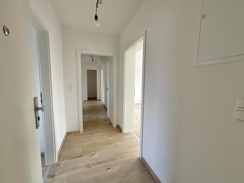 Foto - Beziehbare 3-Zimmer-Wohnung mit modernem Bad und Balkon!