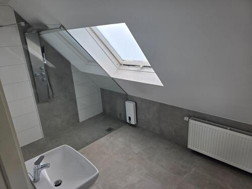 Foto - 3.5 Zimmer Dachgeschoßwohnung zur Miete in Oberhausen