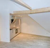 Charmante Dachgeschosswohnung Stadtmitte EBK - Cuxhaven