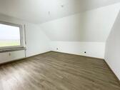 Foto - 3-Zimmer Dachgeschosswohnung mit Gartenanteil in Verden-Walle
