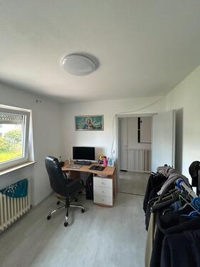 Foto - 5 Zimmer Doppelhaushälfte in Gammelshausen