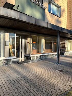 Foto - Helles Ladenatelier in BI-Sennestadt direkt im Grünen