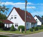 Foto - Doppelhaushälfte mit Wald und Garten auf der Insel Rügen