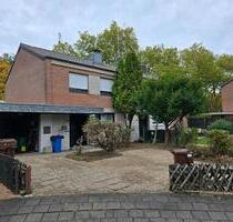 Einfamilienhaus Doppelhaushälfte Garage Waldrandlage in Wickrath - Mönchengladbach West