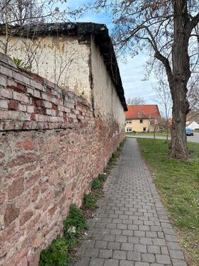 Foto - 6 Zimmer Mehrfamilienhaus, Wohnhaus in Wettin-Löbejün