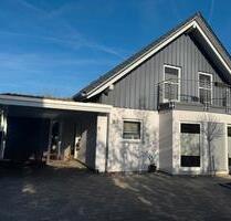 Einfamilienhaus mit Carport in schöner Lage in Ofterdingen