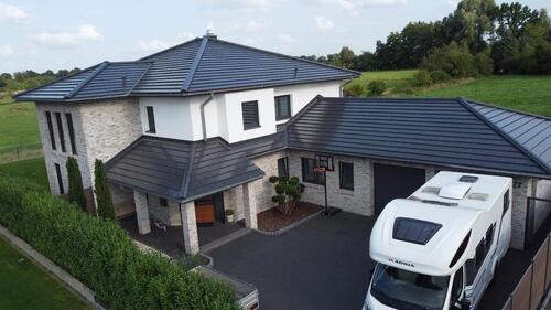 Foto - Traumhaus in Alleinlage: 308 m² Wohnkomfort, Wellness & Feldblick