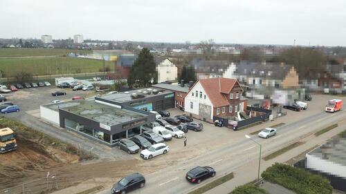 Foto - Exponierte Gewerbeeinheit - 330m² mit maximaler Werbewirkung