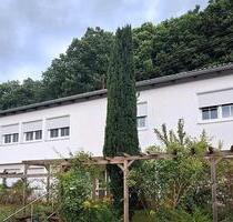 Haus mit ELW in ruhiger Wohnlage mit tollem Panoramablick - Eppelborn