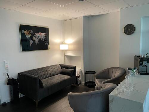 Foto - MODERNES, MÖBLIERTES BÜRO IN TOPLAGE