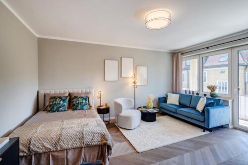 Foto - Provisionsfrei: Kernsaniertes Luxus-Apartment in Nymphenburg