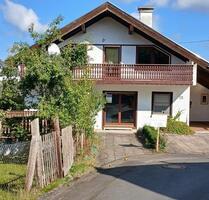 Einfamilienhaus mit Einlieger- &DG-Wohnung in Haiger-Steinbach