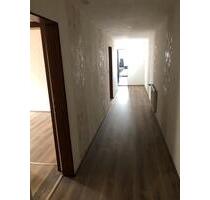 Vermietet wird eine 4ZKB -DG-Wohnung in der Katharinenst. - Eisenach