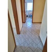 Kleine 3 Zimmer Wohnung - 800,00&nbsp;EUR Kaltmiete, ca.&nbsp; 60,00&nbsp;m&sup2; in Rodgau (PLZ: 63110)