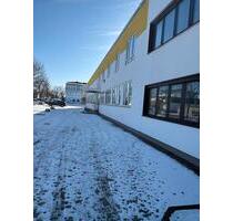 HallenflächeProduktion mit Büro - Kirchheim bei München