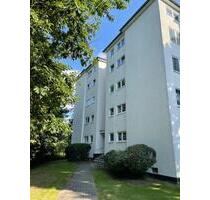 2-Zimmer Wohnung mit Balkon mit Einbauküche und Tageslichtbad - Kassel Niederzwehren