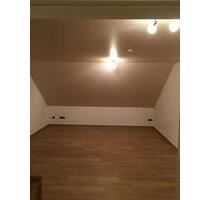 Mietwohnung ab 01.04.2026 - 270,00&nbsp;EUR Kaltmiete, ca.&nbsp; 40,00&nbsp;m&sup2; in Detmold (PLZ: 32760) Hiddesen