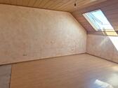 Foto - Dachgeschoßwohnung in Haßloch zum Kaufen