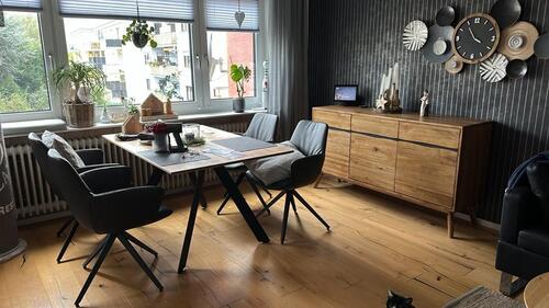 Foto - 3-ZKB, Balkon, Klima, Küche, Parkett, KFZ-Stellplatz