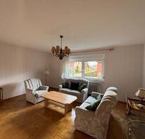 3-Zimmer-Hochparterre Wohnung in ruhiger Nachbarschaft - Bückeburg