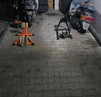 Motorrad Stellplatz Winter Überwinterung Parkplatz - München Schwabing-Freimann
