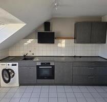 Mietwohnung - 2,5 Zimmer mit Einbauküche, Balkon, Stellplatz ETW - Bielefeld Stieghorst