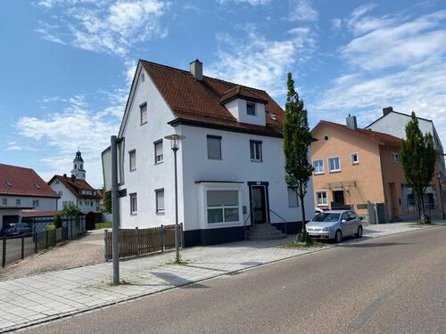 Foto - 10 Zimmer Mehrfamilienhaus, Wohnhaus zum Kaufen in Vöhringen