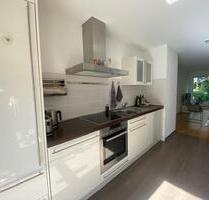 MODERNES HAUS AN DER DÜSSEL - KOMPLETT MÖBLIERT - AM SCHMIEDEKOTTEN - DÜSSELDORF